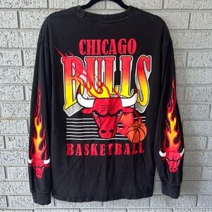 VTG 90s Chicago Bulls Basketball Fire Graphic Long Sleeve Shirt Size Small